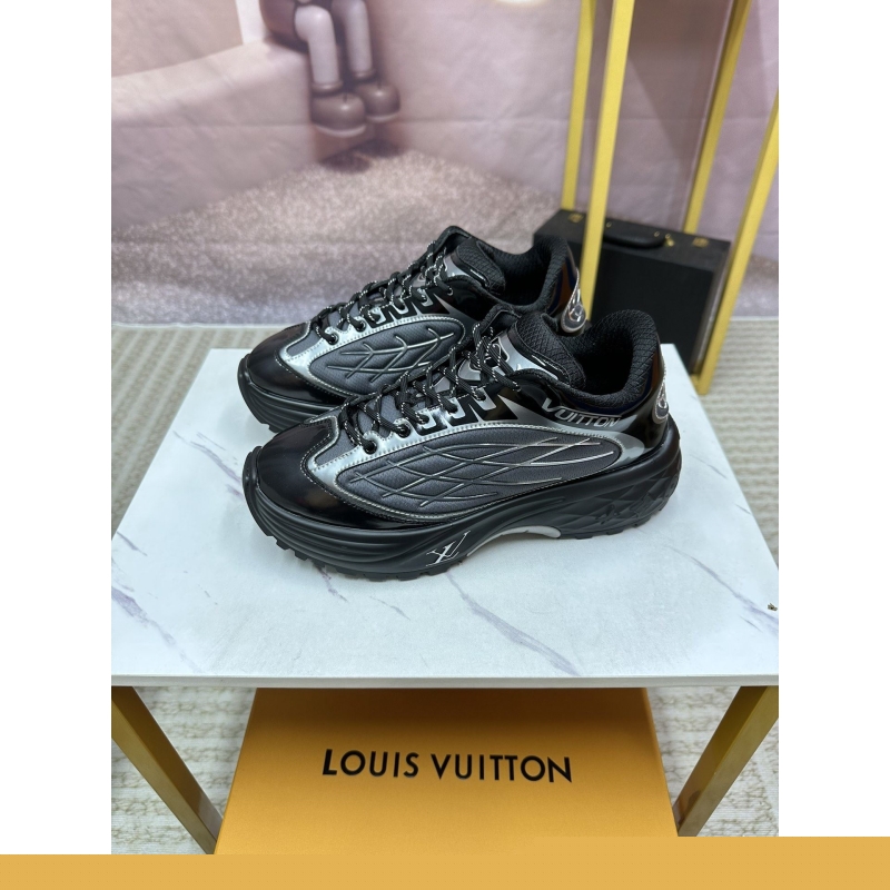 l**is V*t*n sneakers